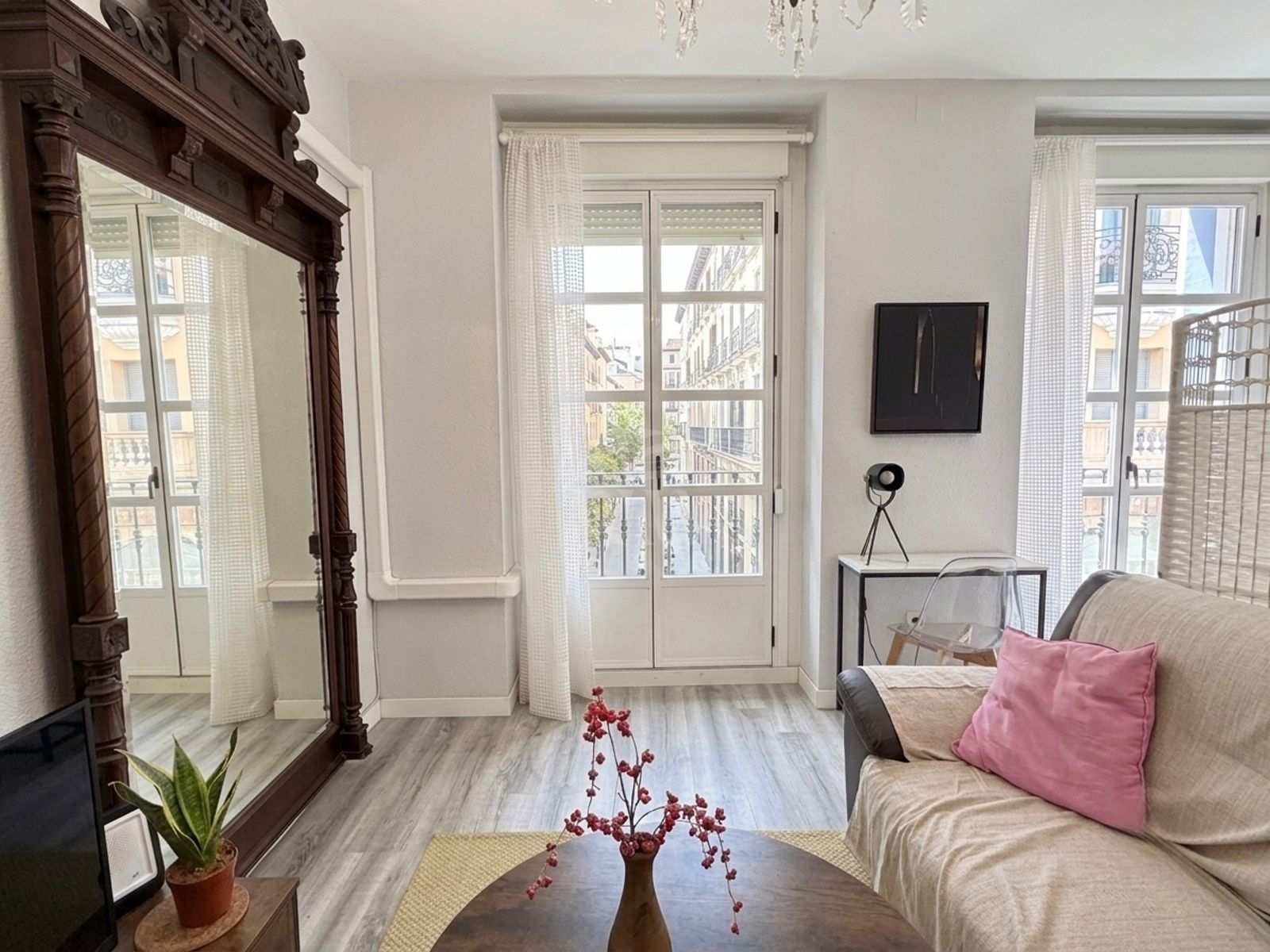 Piso en venta en Huertas-Cortes — foto 2