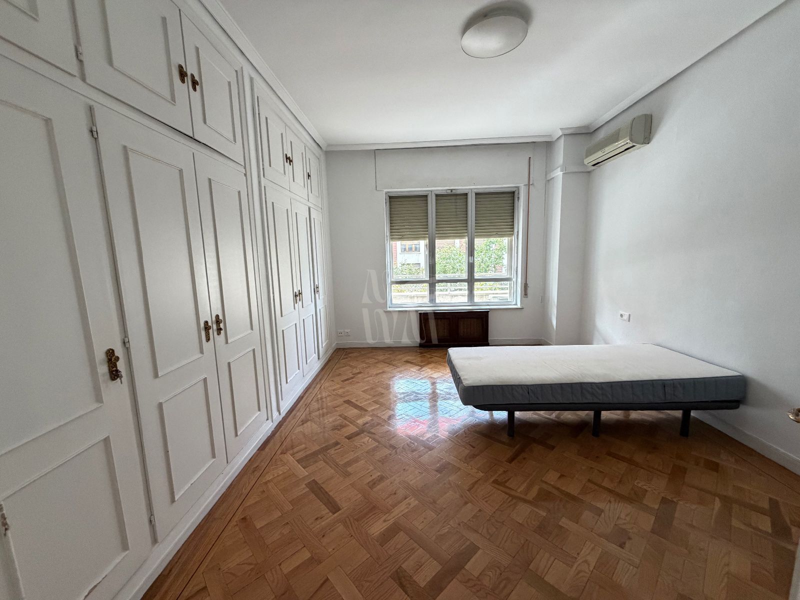 Alquiler de Piso de Recoletos — foto 11