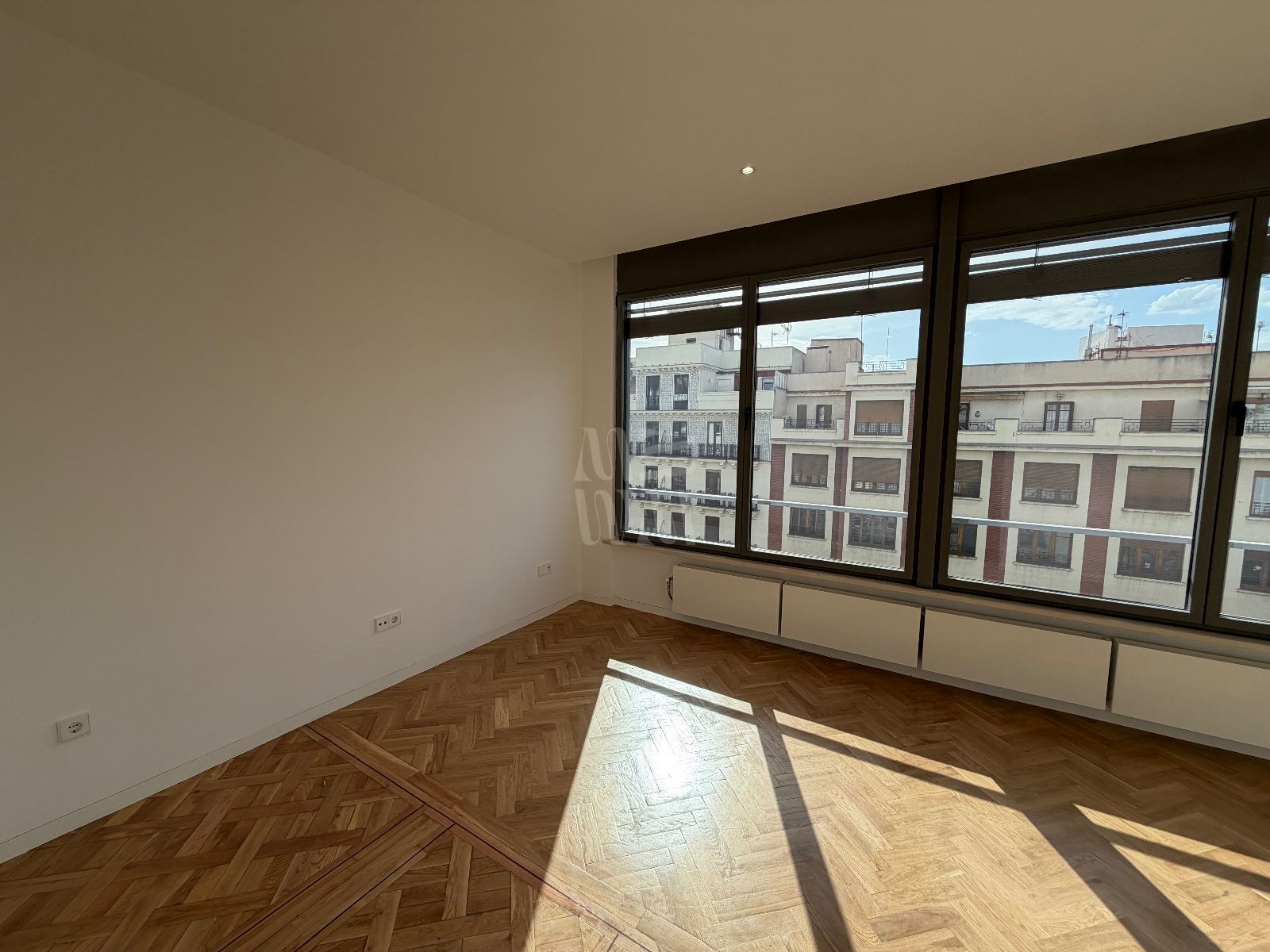 Alquiler de piso en Recoletos — foto 5